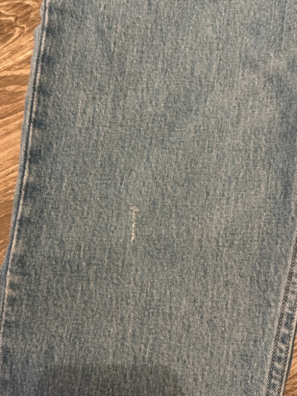Abercrombie & Fitch Women’s '90s Straight Jeans - Light Blue Denim - Picture 8 of 9